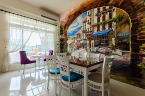 Отель Love Door B&B  Тайдун
